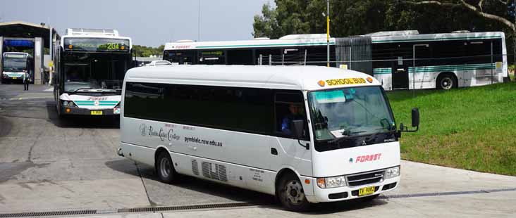 Forest Coach Lines Fuso Rosa TV9082 Pymble Ladies College